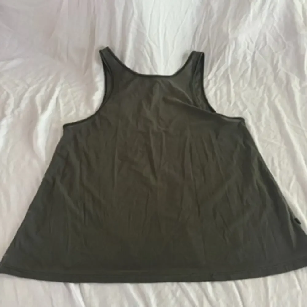 Lululemon scoop back tank top